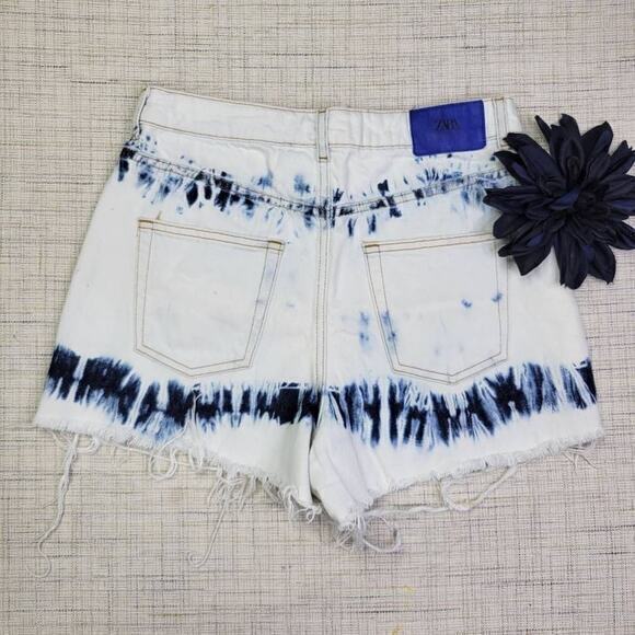 Zara High Rise Bleached Raw Hem White Blue Shorts Size 8 - Picture 7 of 12